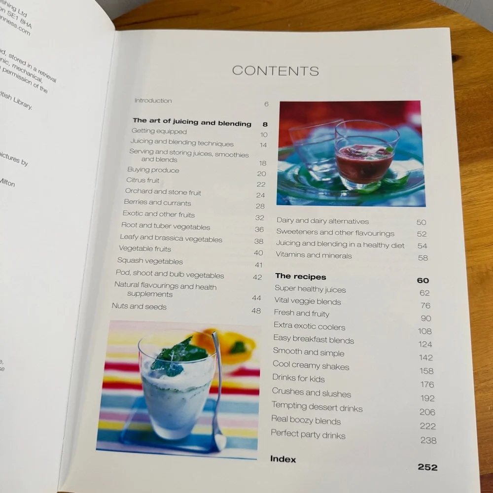 Juices & Smoothies cookbook